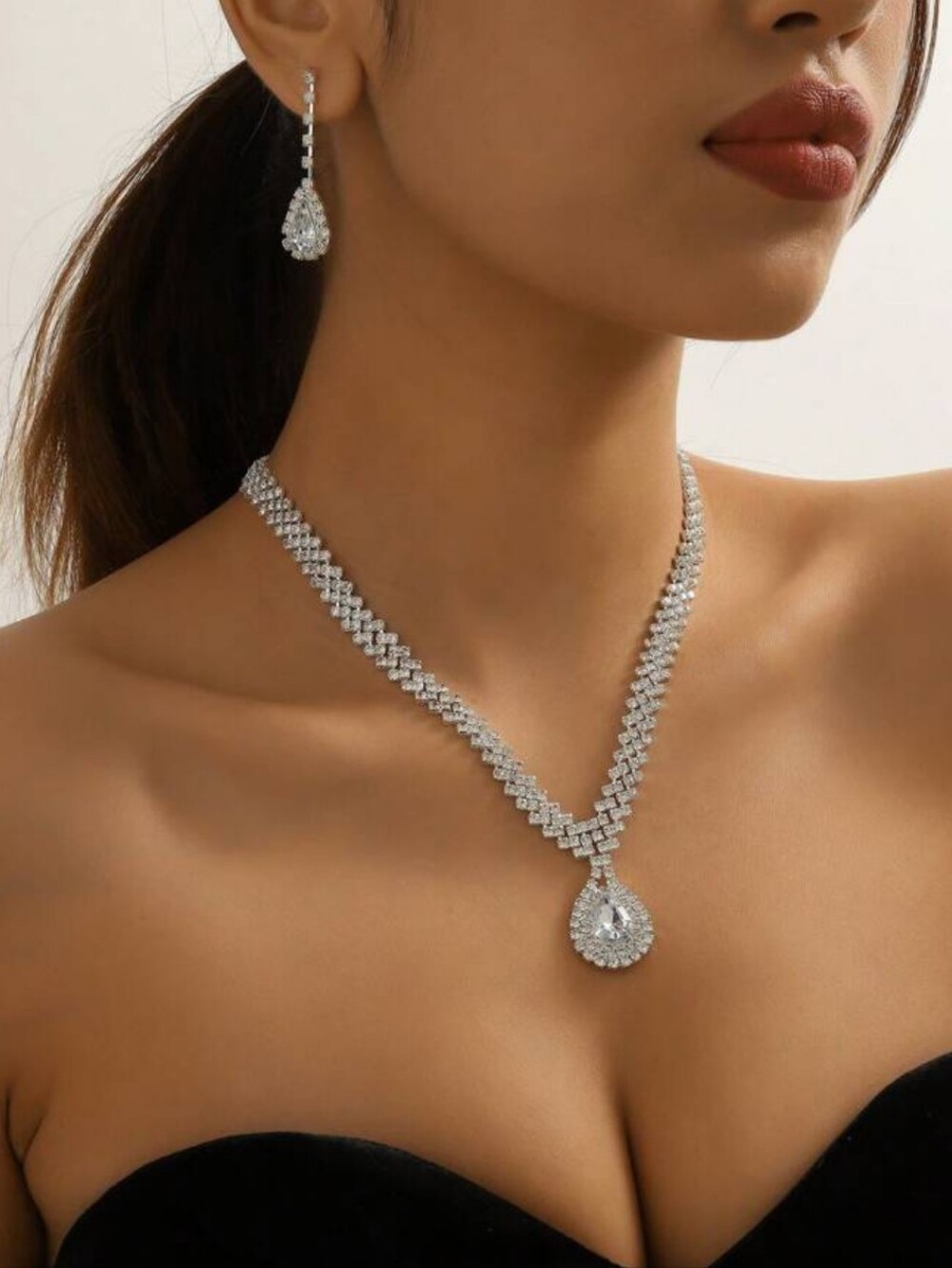 Bridal Crystal Rhinestone Necklace And Earrings Set